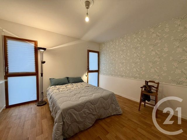 Appartement F3 à vendre - 3 pièces - 56.67 m2 - MONTEVRAIN - 77 - ILE-DE-FRANCE - Century 21 Immobilier Val D'Europe