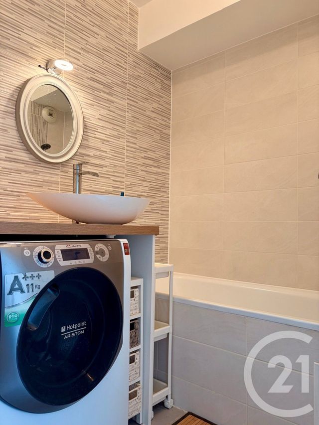 Appartement F2 à louer - 2 pièces - 31.5 m2 - LOGNES - 77 - ILE-DE-FRANCE - Century 21 Immobilier Val D'Europe