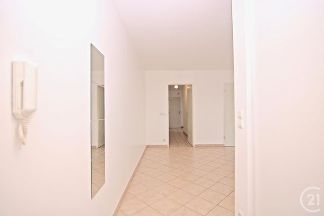 Appartement F3 à louer - 3 pièces - 67.07 m2 - BUSSY ST GEORGES - 77 - ILE-DE-FRANCE - Century 21 Immobilier Val D'Europe