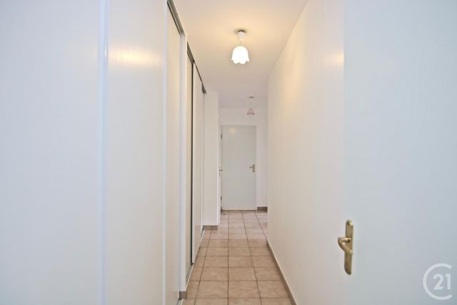Appartement F3 à louer - 3 pièces - 67.07 m2 - BUSSY ST GEORGES - 77 - ILE-DE-FRANCE - Century 21 Immobilier Val D'Europe