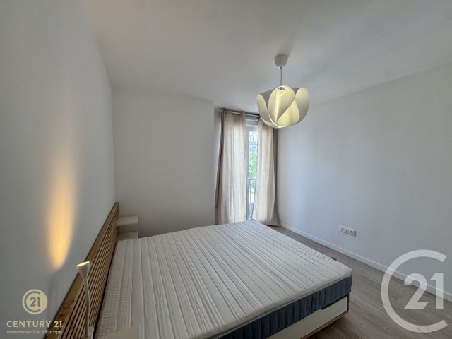 Appartement F3 à louer - 3 pièces - 68.5 m2 - SERRIS - 77 - ILE-DE-FRANCE - Century 21 Immobilier Val D'Europe