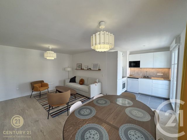 Appartement F3 à louer - 3 pièces - 68.5 m2 - SERRIS - 77 - ILE-DE-FRANCE - Century 21 Immobilier Val D'Europe