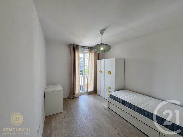 Appartement F3 à louer - 3 pièces - 68.5 m2 - SERRIS - 77 - ILE-DE-FRANCE - Century 21 Immobilier Val D'Europe