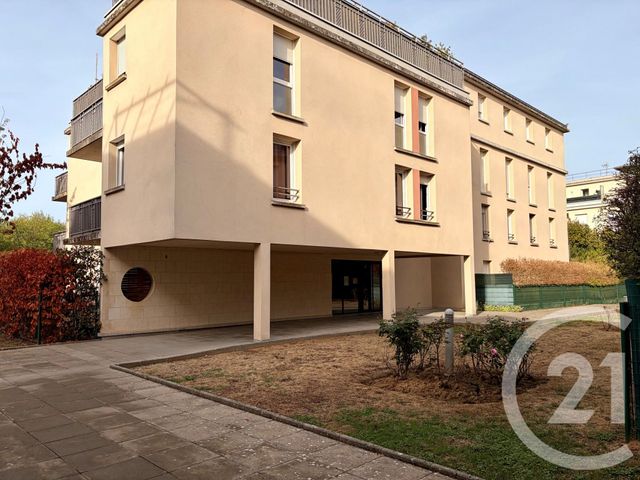 Appartement F2 à louer - 2 pièces - 46.05 m2 - MONTEVRAIN - 77 - ILE-DE-FRANCE - Century 21 Immobilier Val D'Europe