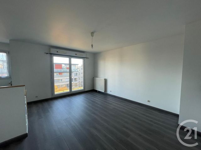 Appartement F2 à louer - 2 pièces - 40.08 m2 - LOGNES - 77 - ILE-DE-FRANCE - Century 21 Immobilier Val D'Europe