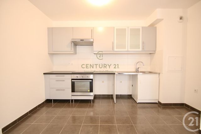 Appartement F3 à louer - 3 pièces - 64.23 m2 - CHESSY - 77 - ILE-DE-FRANCE - Century 21 Immobilier Val D'Europe