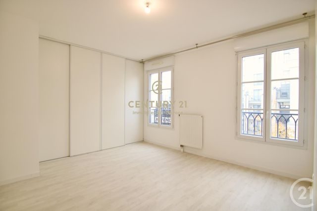 Appartement F3 à louer - 3 pièces - 64.23 m2 - CHESSY - 77 - ILE-DE-FRANCE - Century 21 Immobilier Val D'Europe