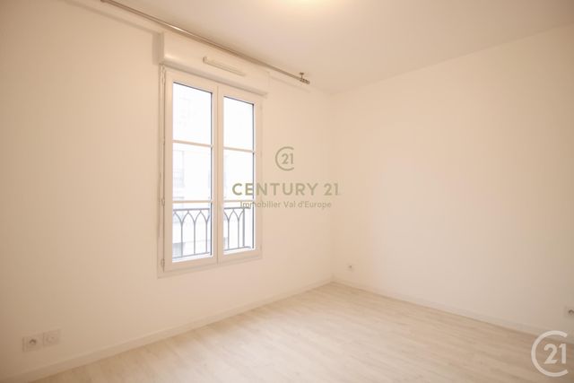 Appartement F3 à louer - 3 pièces - 64.23 m2 - CHESSY - 77 - ILE-DE-FRANCE - Century 21 Immobilier Val D'Europe