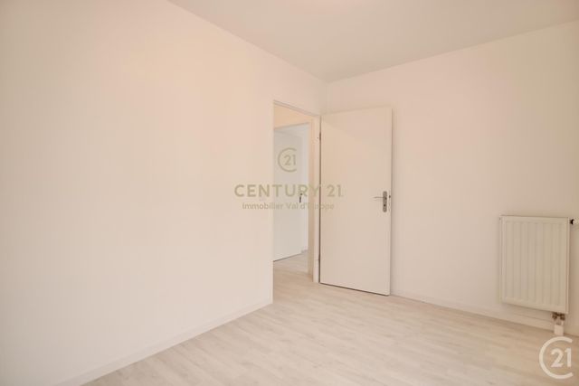 Appartement F3 à louer - 3 pièces - 64.23 m2 - CHESSY - 77 - ILE-DE-FRANCE - Century 21 Immobilier Val D'Europe