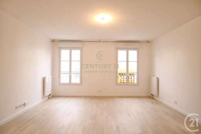Appartement F3 à louer - 3 pièces - 64.23 m2 - CHESSY - 77 - ILE-DE-FRANCE - Century 21 Immobilier Val D'Europe