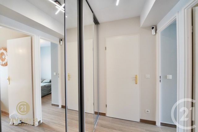 Appartement F3 à vendre - 3 pièces - 59.83 m2 - CHESSY - 77 - ILE-DE-FRANCE - Century 21 Immobilier Val D'Europe