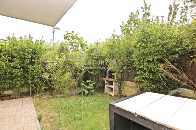 Appartement F3 à louer - 3 pièces - 63.16 m2 - MONTEVRAIN - 77 - ILE-DE-FRANCE - Century 21 Immobilier Val D'Europe